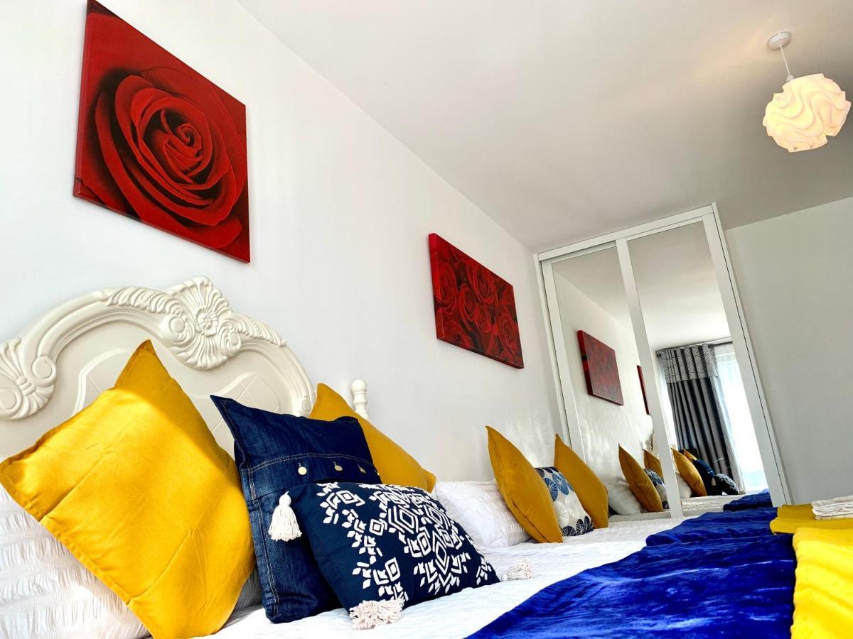 2-Bedrooms Modern Apartment Next To Velodrome, Lounge, Balcony, Parking, Abba Londra Esterno foto