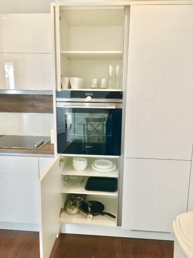 2-Bedrooms Modern Apartment Next To Velodrome, Lounge, Balcony, Parking, Abba Londra Esterno foto