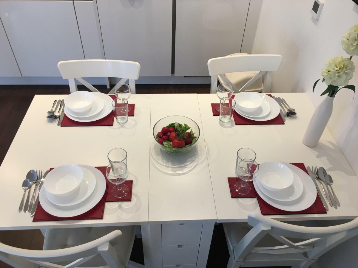 2-Bedrooms Modern Apartment Next To Velodrome, Lounge, Balcony, Parking, Abba Londra Esterno foto