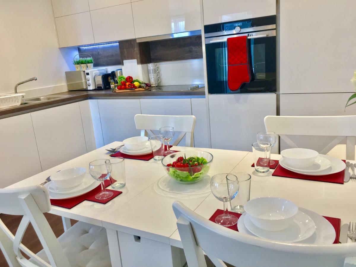 2-Bedrooms Modern Apartment Next To Velodrome, Lounge, Balcony, Parking, Abba Londra Esterno foto